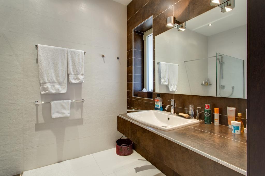 Marvellous Apartment In Tigne Point 斯利马 外观 照片